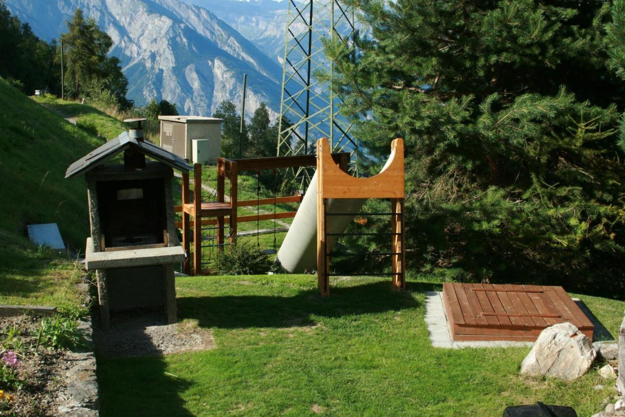Chalet Le Fertin La Tzoumaz Exterior photo